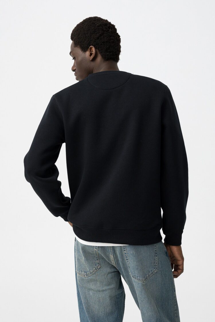 1760112710_6ed486b50b95e5c19ac54697752fbd7e