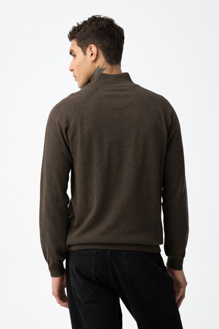 1765380654_c745316a1573a8109e574a66daac006b