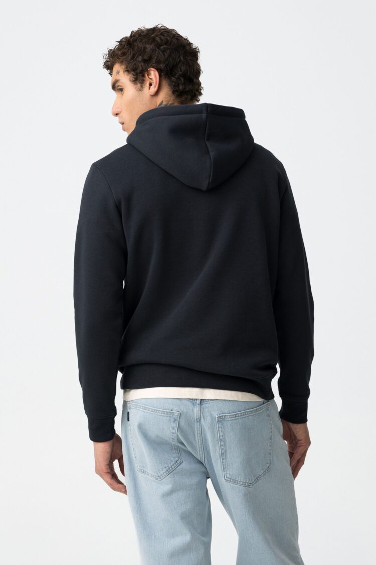 1758012647_da9eb797d3fbf1b8087e8f4fd3e5d134