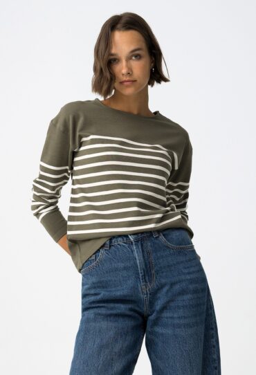 1758558509_5ce2613838bfe14b3dcee0c7ee35a048