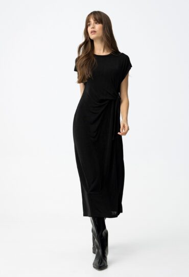 1765302449_1cdf35296ff59f5954139ea240e17c02