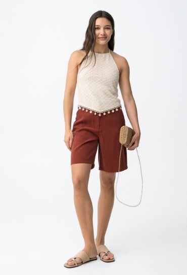 1774956440_e562898a29375f3a580e05118677ca24